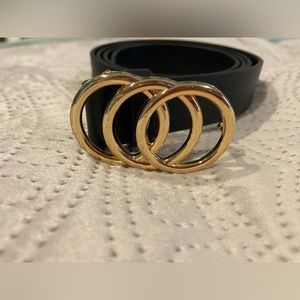 Women’s Black and Gold Belt